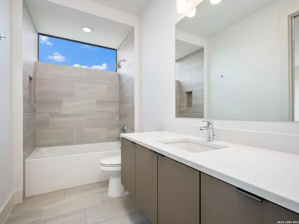 $2,795,000 | 211 Wellesley Hill, San Antonio, TX 78231