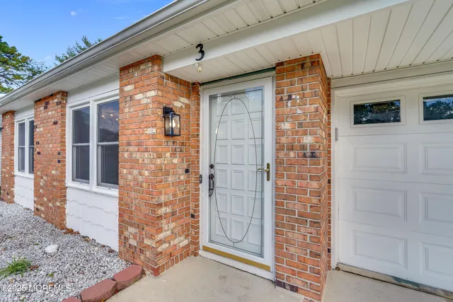 $469,000 | 3 Tudor Court, Brick, NJ 08723