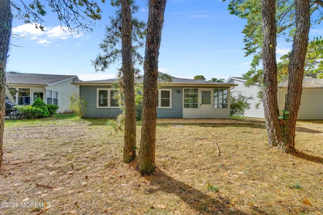 $469,000 | 3 Tudor Court, Brick, NJ 08723