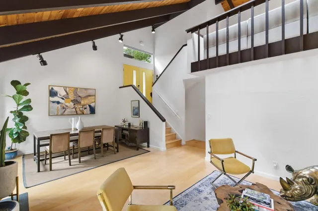 $999,999 | 2343 Arrowhead Drive, Oakland, CA 94611