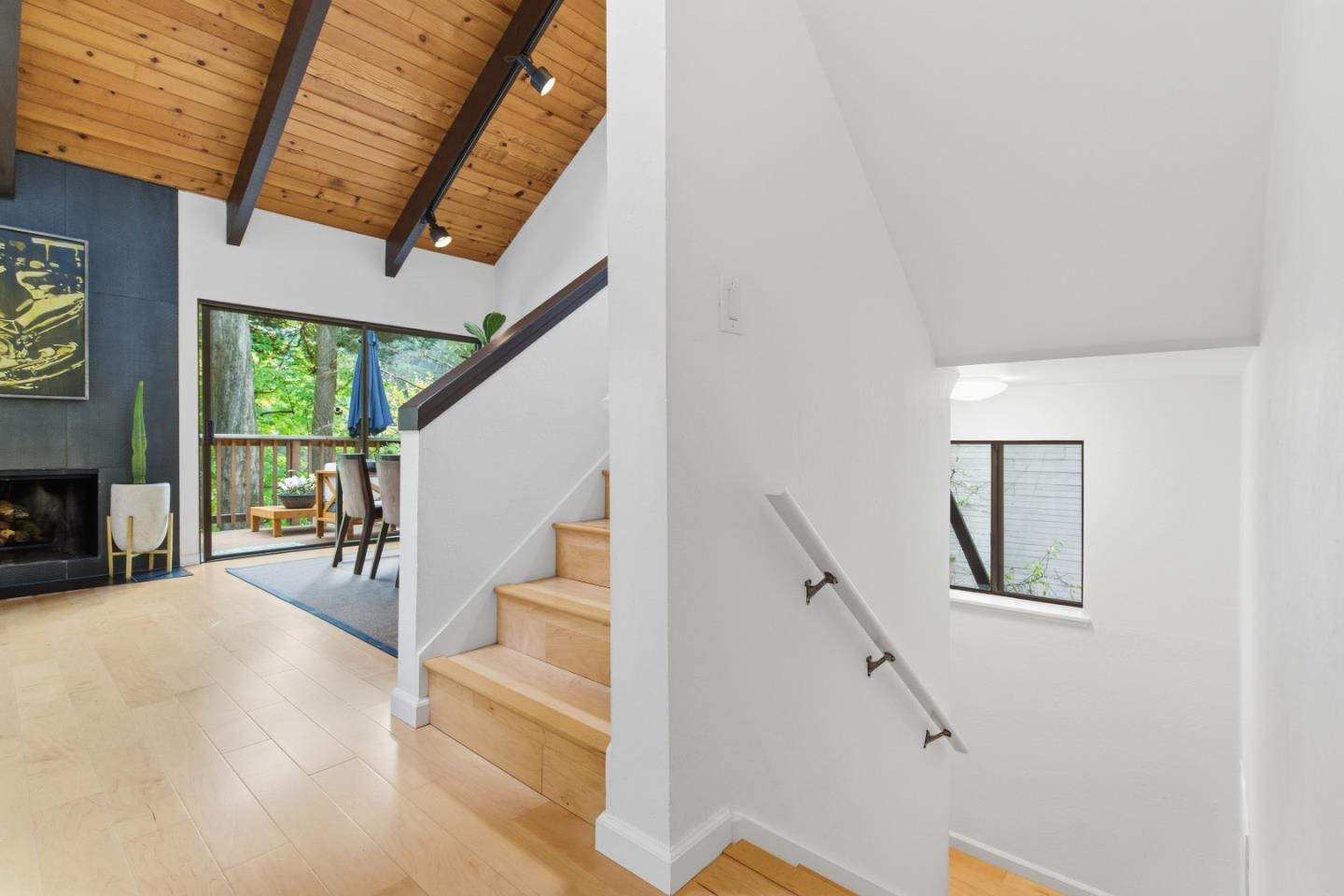 2343 Arrowhead Drive Oakland, CA 94611 - Photo 24 of 38