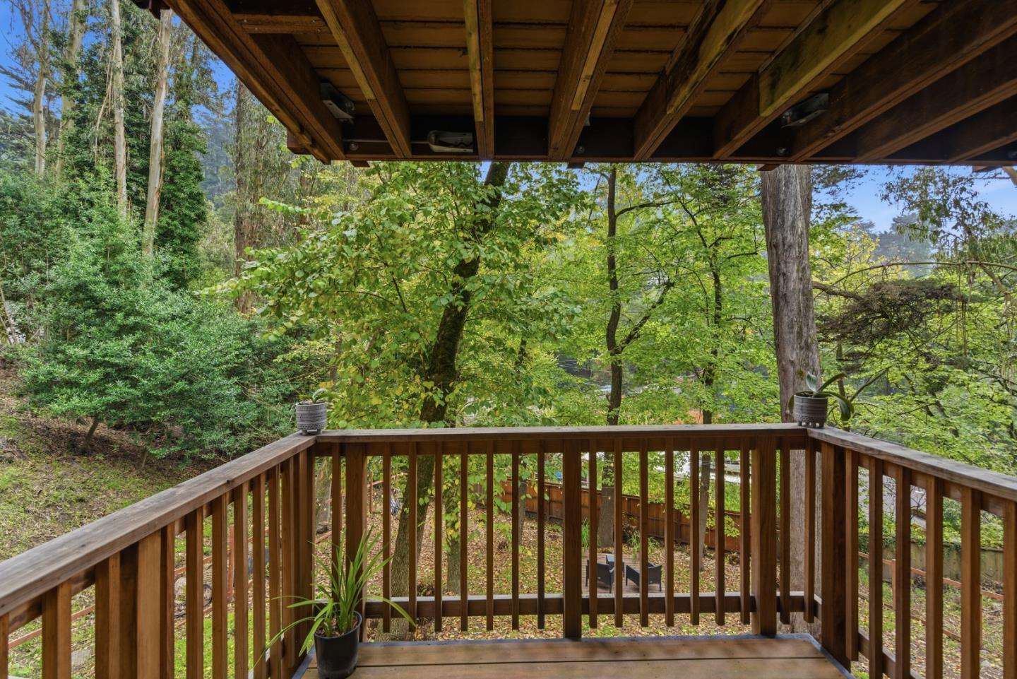 2343 Arrowhead Drive Oakland, CA 94611 - Photo 30 of 38