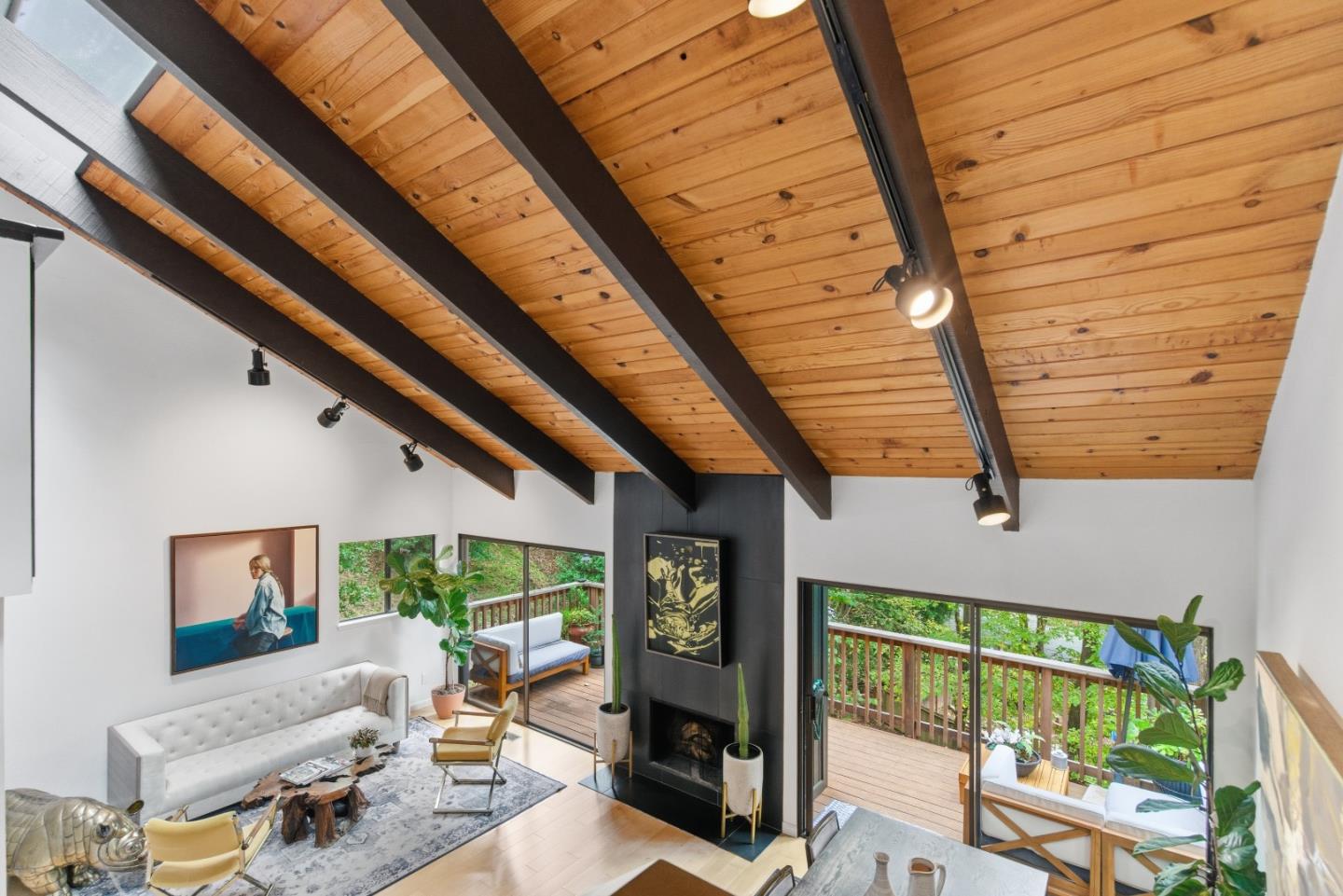 2343 Arrowhead Drive Oakland, CA 94611 - Photo 6 of 38