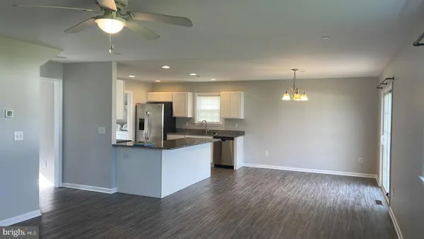 $2,300 | 1726 Cedar Street, Pocomoke City, MD 21851