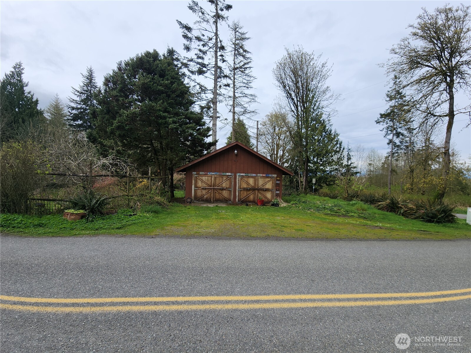 31 Dunmire Road Port Angeles, WA 98363 - Photo 4 of 12 Gallery Image 4