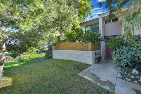 $299,000 | 2504 North Whitewater Club Drive, Unit A, Palm Springs, CA 92262