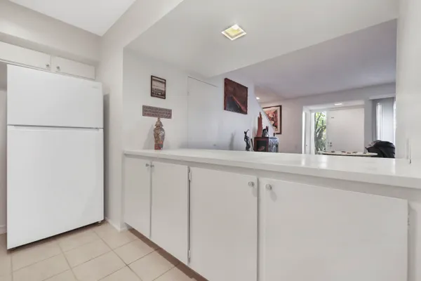 $299,000 | 2504 North Whitewater Club Drive, Unit A, Palm Springs, CA 92262