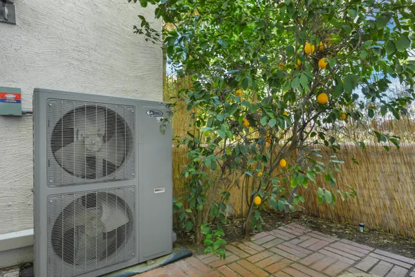 $299,000 | 2504 North Whitewater Club Drive, Unit A, Palm Springs, CA 92262