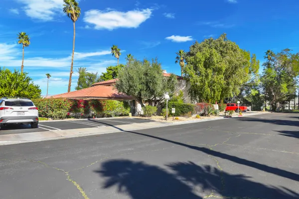 $299,000 | 2504 North Whitewater Club Drive, Unit A, Palm Springs, CA 92262