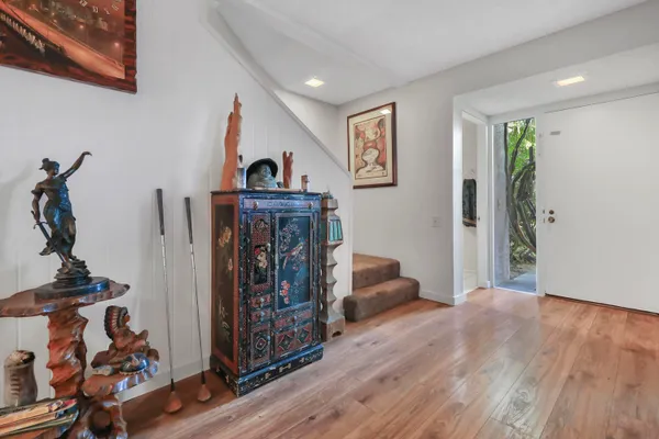 $299,000 | 2504 North Whitewater Club Drive, Unit A, Palm Springs, CA 92262