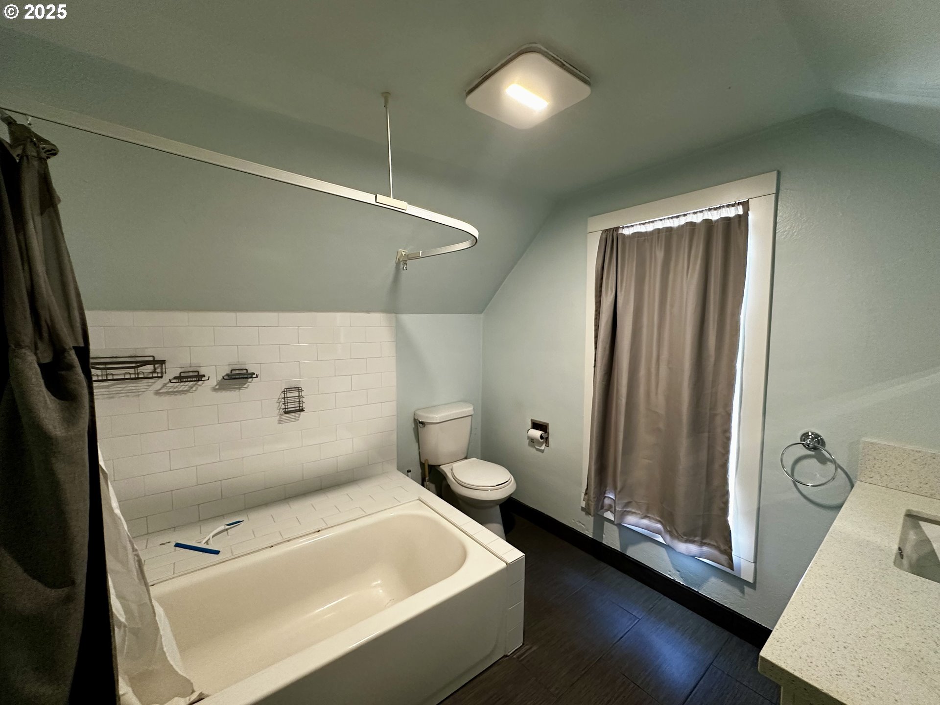 230 14th Street Northeast Salem, OR 97301 - Photo 19 of 27