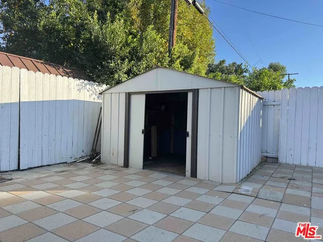 $900,000 | 7516 Oakdale Avenue, Winnetka, CA 91306