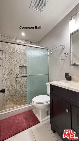 $900,000 | 7516 Oakdale Avenue, Winnetka, CA 91306