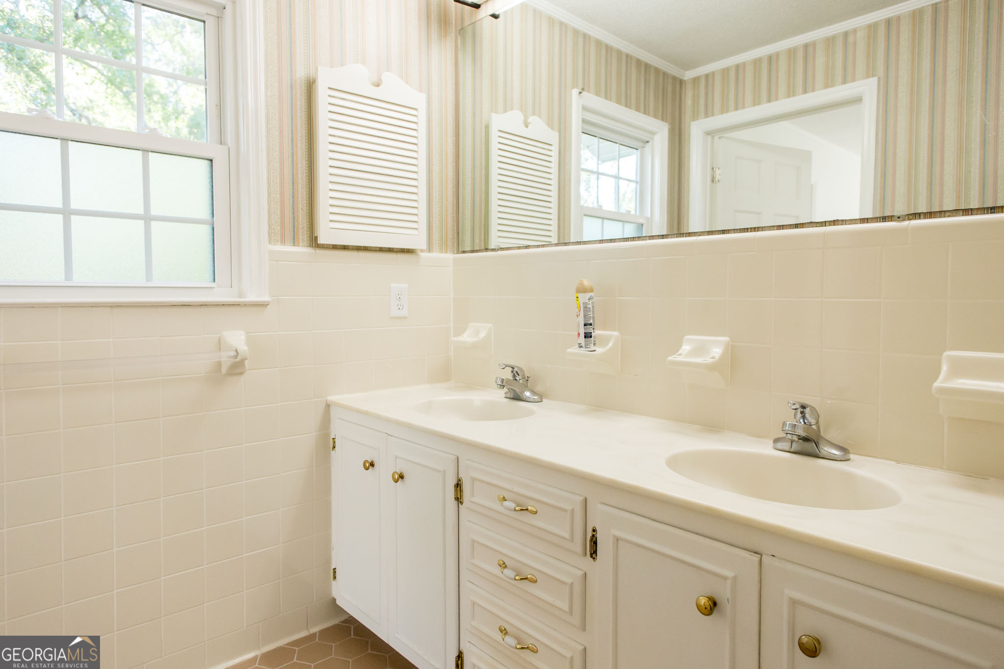 110 Briarwood Road Waycross, GA 31501 - Photo 23 of 35