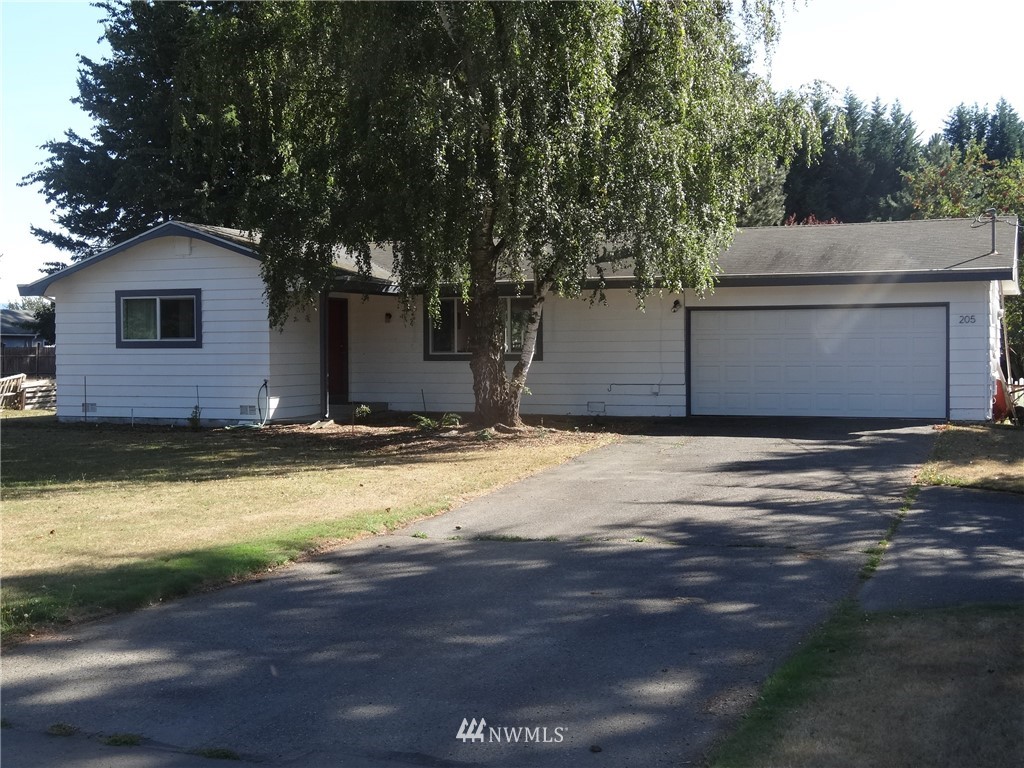 205 West Pole Road Lynden, WA 98264 - Photo 1 of 17