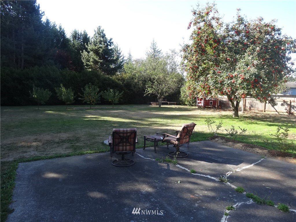 205 West Pole Road Lynden, WA 98264 - Photo 13 of 17