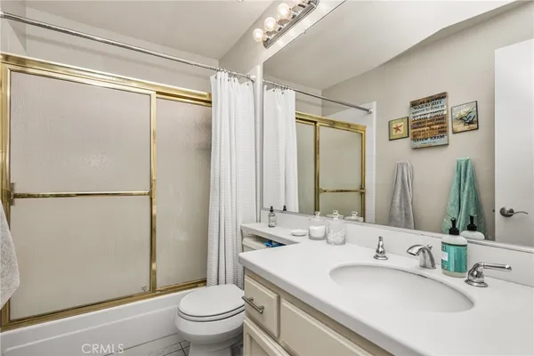 $549,900 | 5744 East Creekside Avenue, Unit 37, Orange, CA 92869