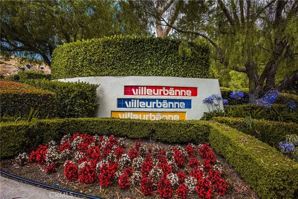 $549,900 | 5744 East Creekside Avenue, Unit 37, Orange, CA 92869