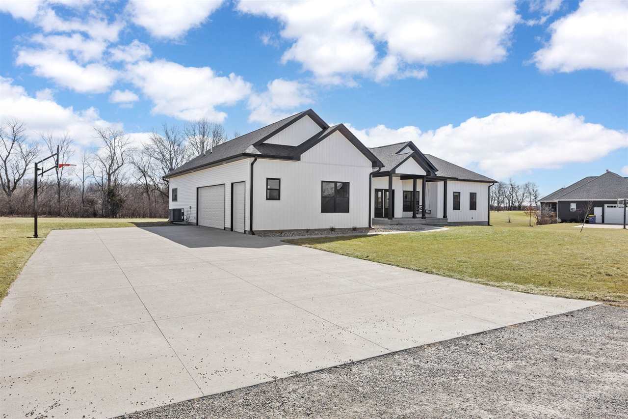 1477 Walter Mapp Drive Riverside, IA 52327 - Photo 2 of 18 Gallery Image 2