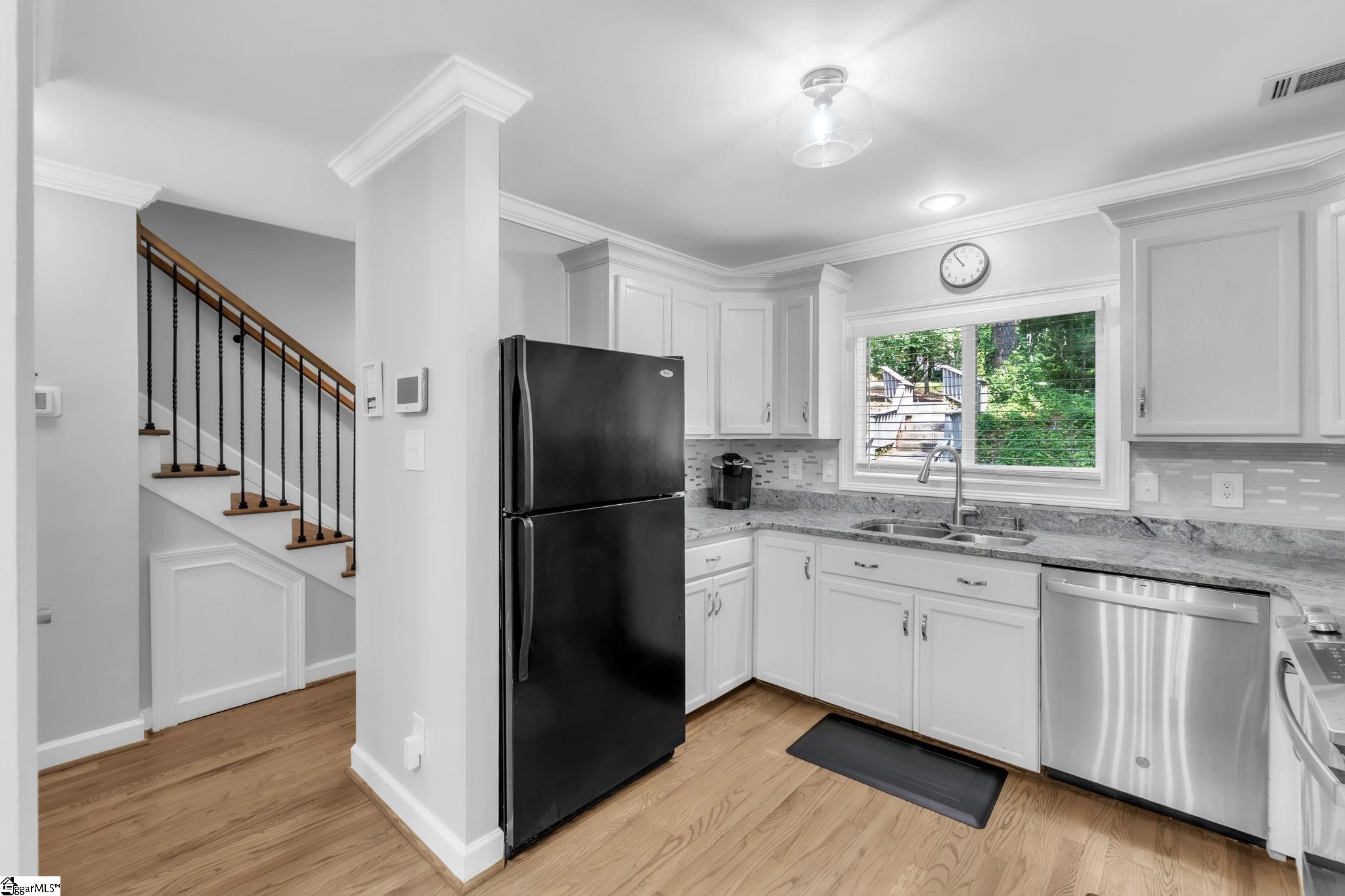 350 Mountain Creek Church Road, Unit 2 Greenville, SC 29609 - Photo 8 of 24