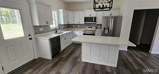 $239,900 | 238 Ruth Harris Lane, Poplar Bluff, MO 63901