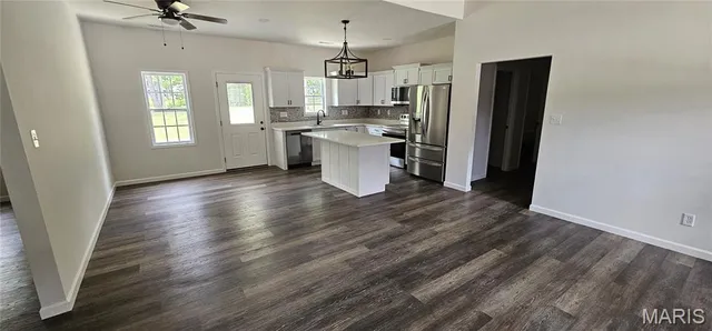 $239,900 | 238 Ruth Harris Lane, Poplar Bluff, MO 63901