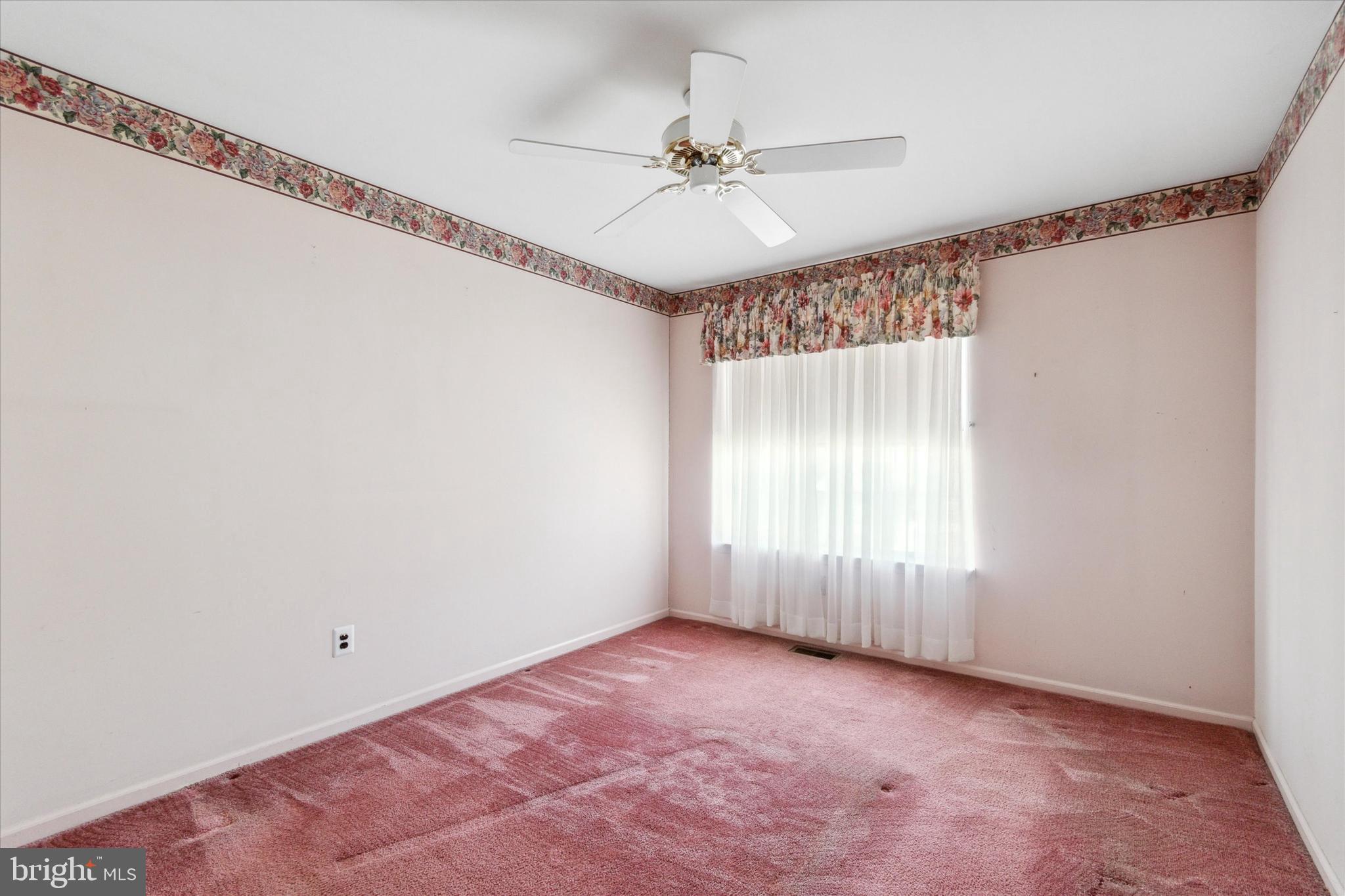 315 Ripka Street, Unit K Philadelphia, PA 19128 - Photo 11 of 15 Primary Bedoom