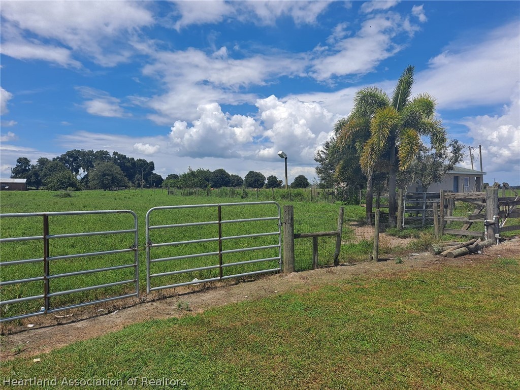 1006 Leavy North Road Zolfo Springs, FL 33890 - Photo 30 of 36 Gallery Image 30