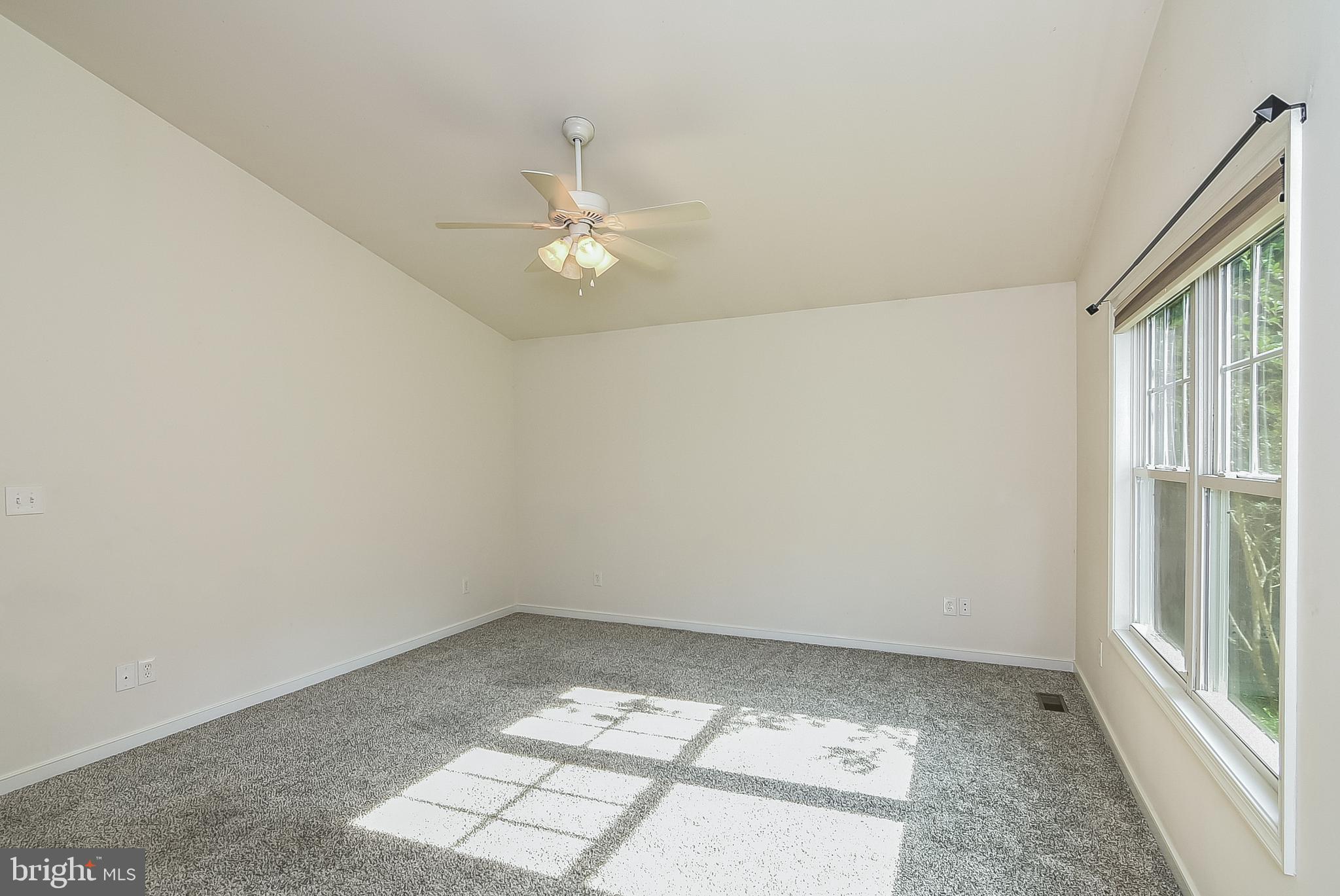 492 Rolando Drive Colonial Beach, VA 22443 - Photo 11 of 28 Gallery Image 11