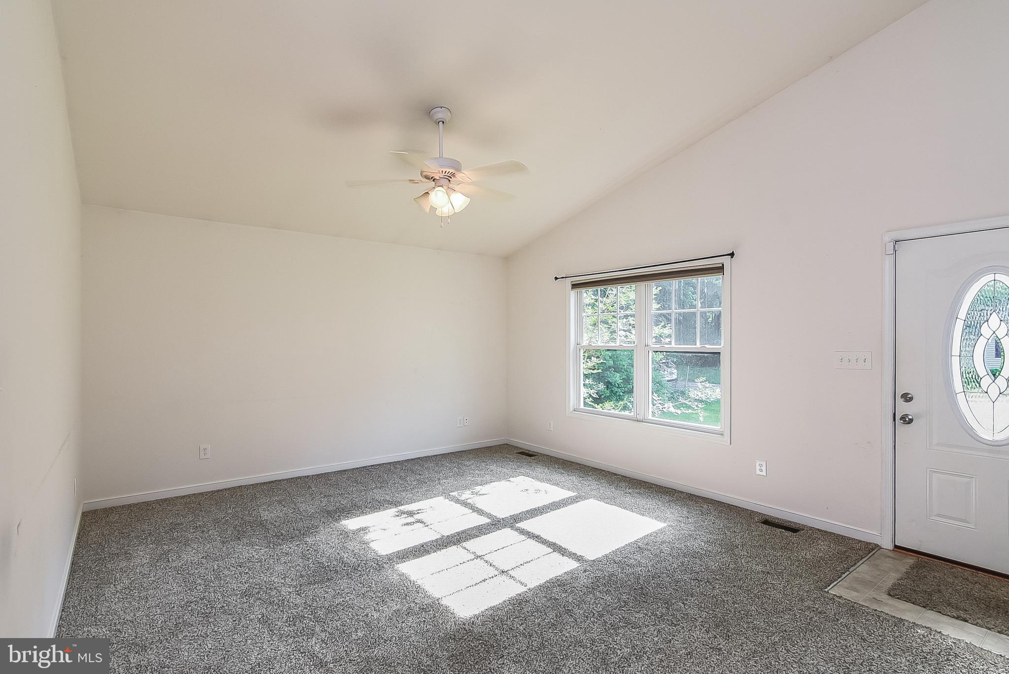 492 Rolando Drive Colonial Beach, VA 22443 - Photo 13 of 28 Gallery Image 13
