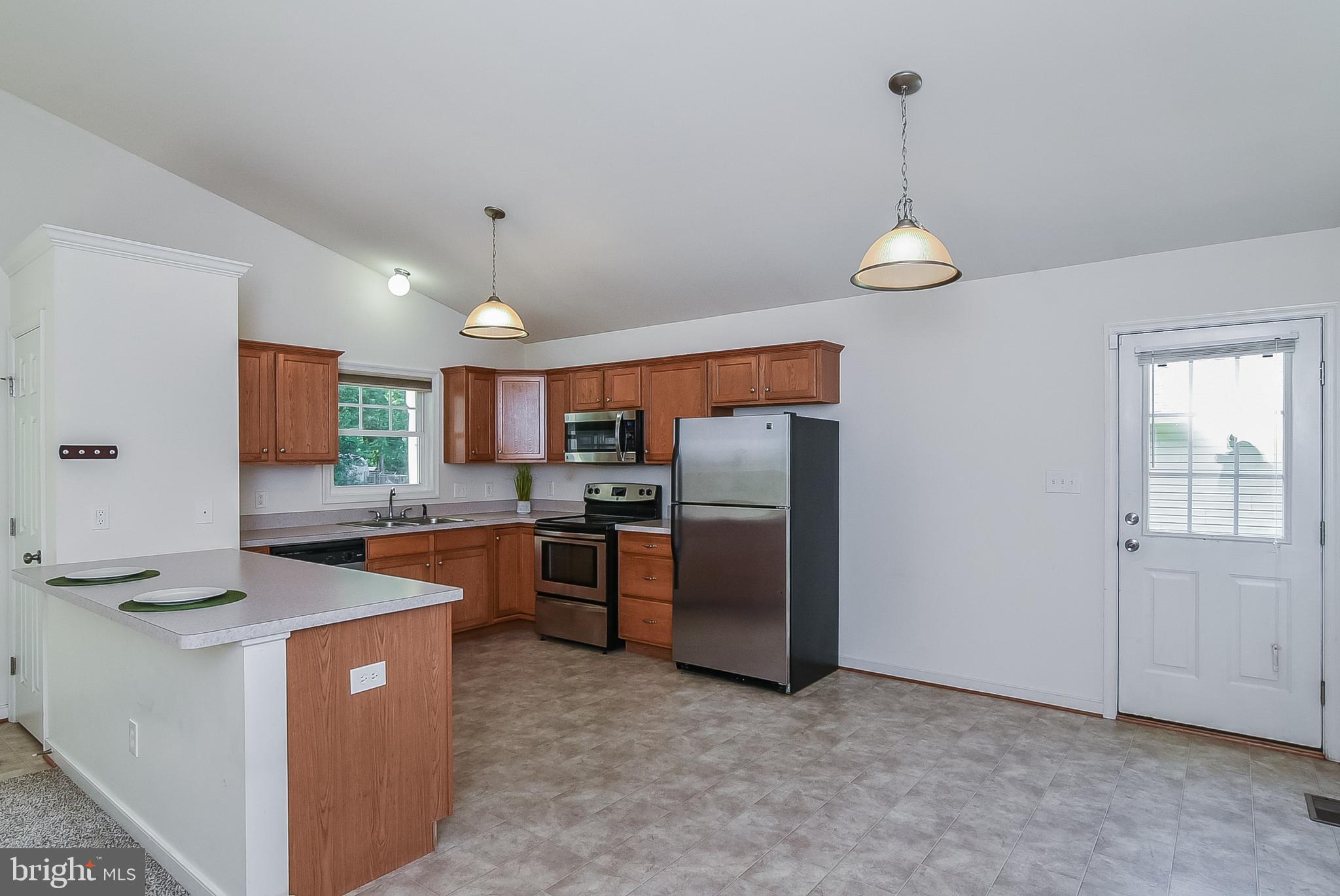 492 Rolando Drive Colonial Beach, VA 22443 - Photo 6 of 28 Gallery Image 6