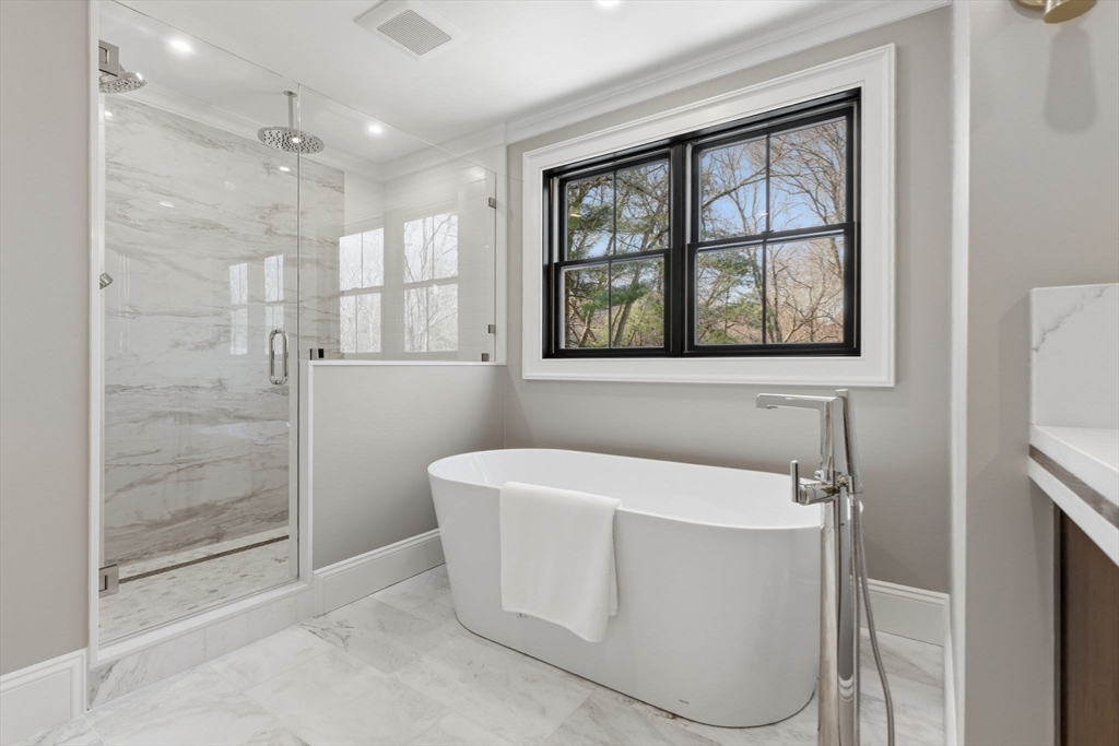 36 Kingswood Road Westwood, MA 02090 - Photo 14 of 30