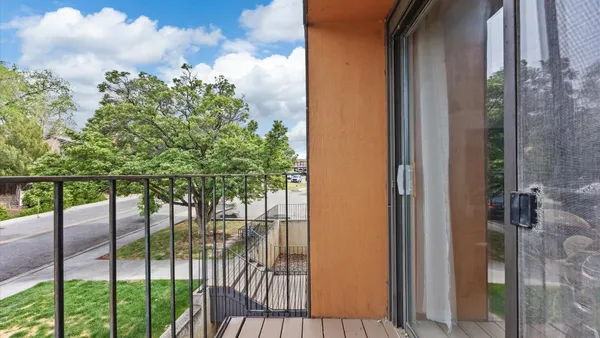 $165,000 | 3233 Lakeside Drive, Unit 308, Grand Junction, CO 81506