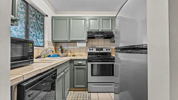 $165,000 | 3233 Lakeside Drive, Unit 308, Grand Junction, CO 81506
