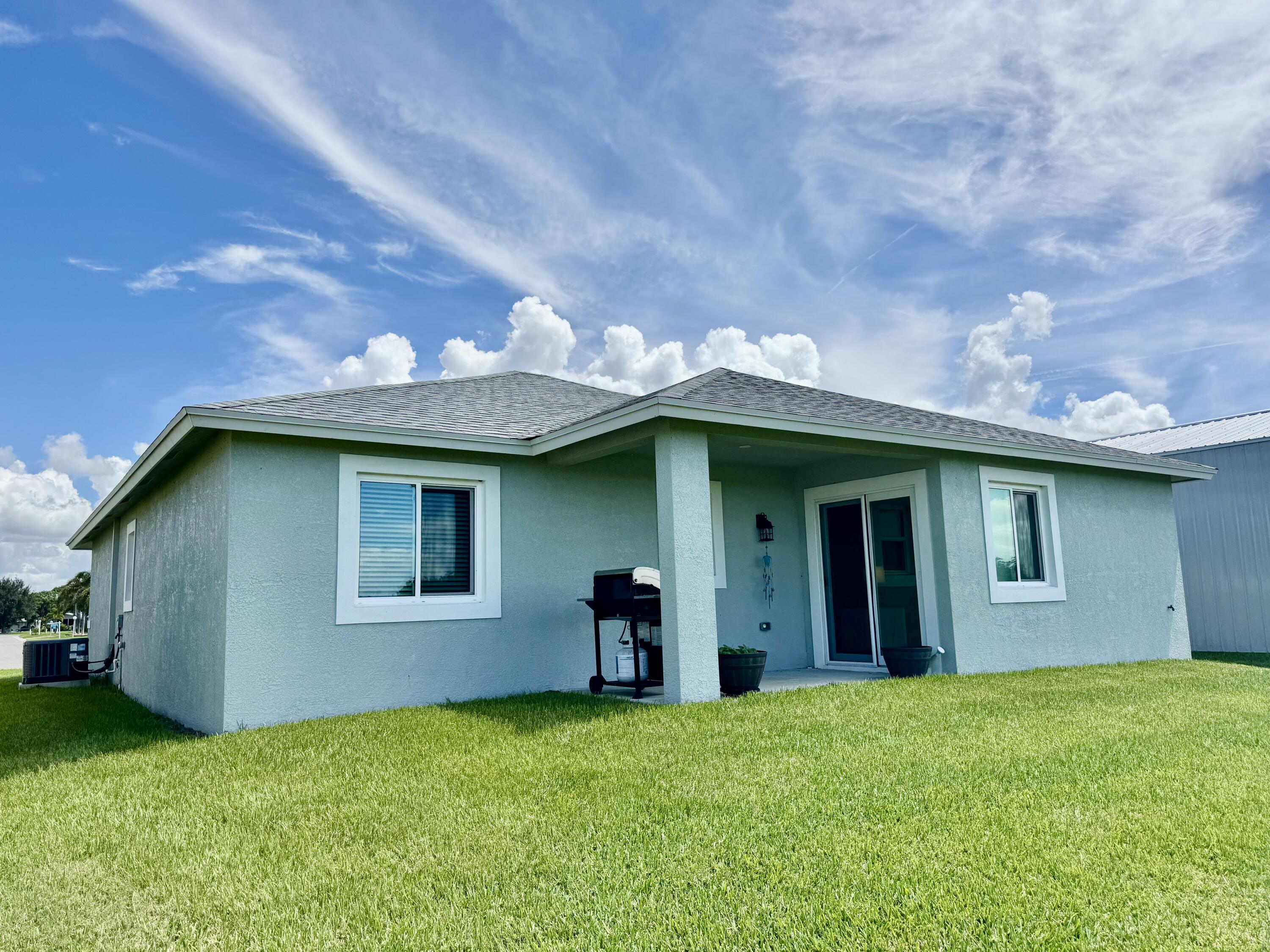 930 Southwest 44th Boulevard Okeechobee, FL 34974 - Photo 27 of 40 IMG_2685