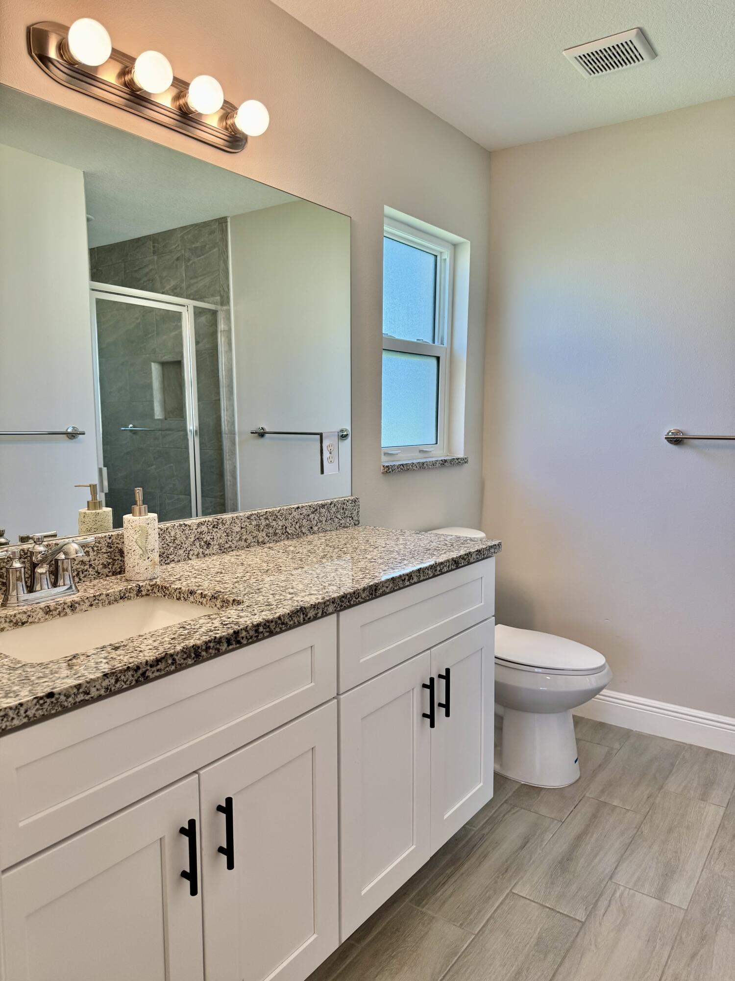 930 Southwest 44th Boulevard Okeechobee, FL 34974 - Photo 5 of 40 IMG_2674