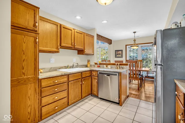 $230,000 | 6558 Wandsworth Circle, Indianapolis, IN 46250