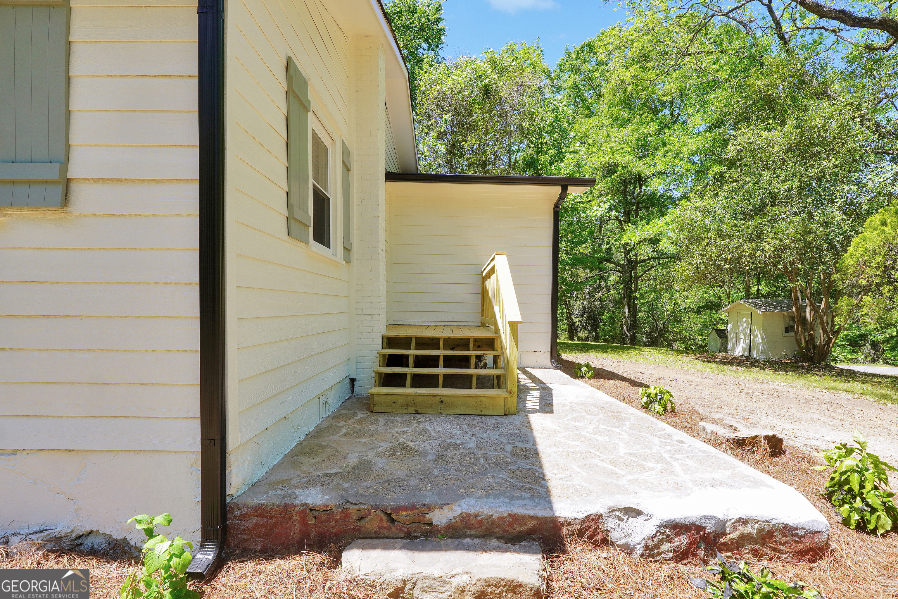 1476 S Highway Forsyth, GA 31029 - Photo 11 of 39