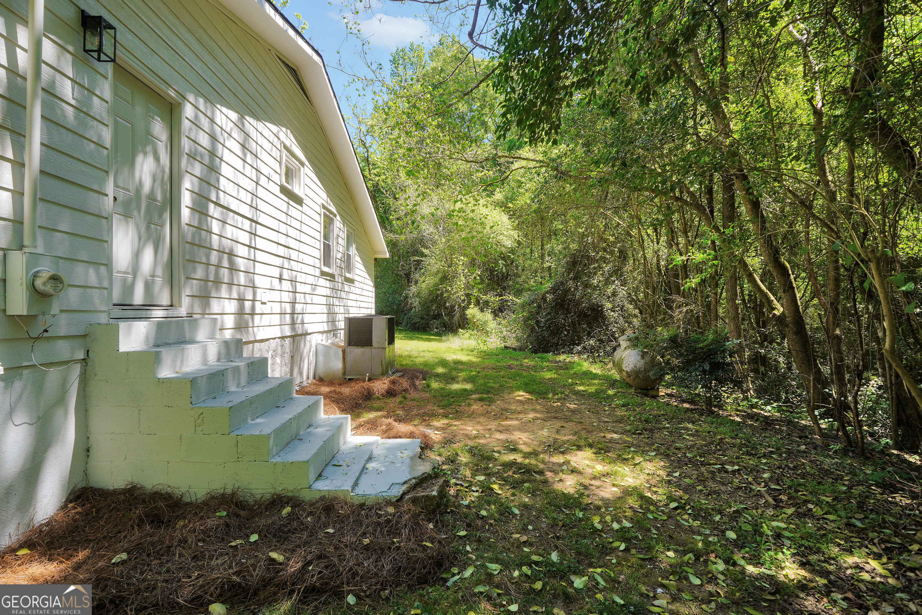 1476 S Highway Forsyth, GA 31029 - Photo 10 of 39