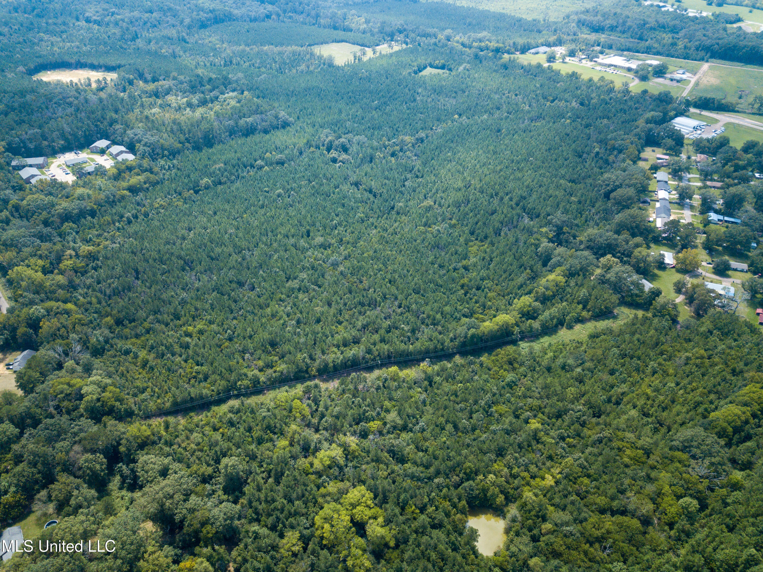 Ms-13 Morton, MS 39117 - Photo 14 of 45 DJI_0600