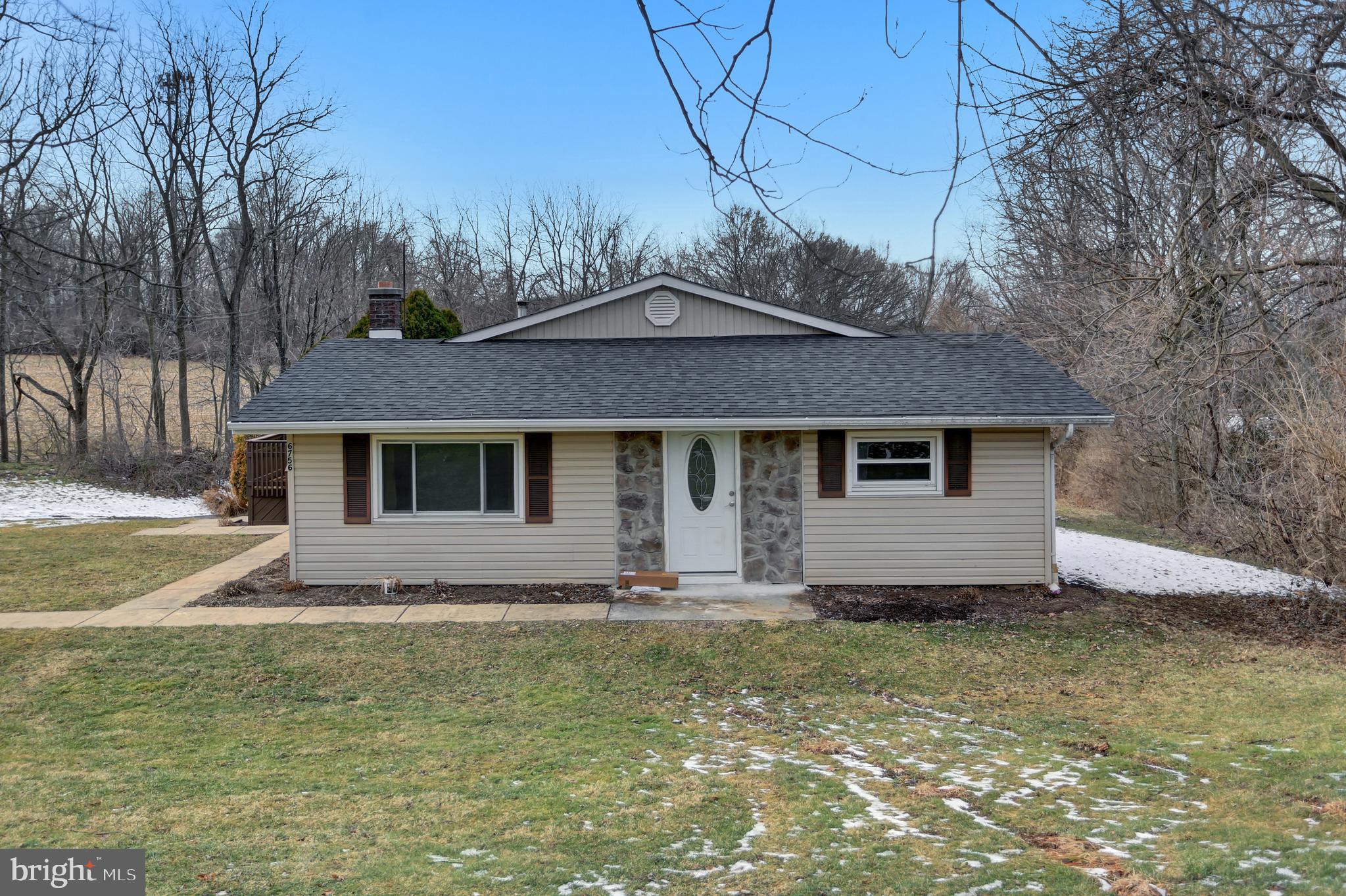 6756 Lake Road York, PA 17403 - Photo 2 of 32