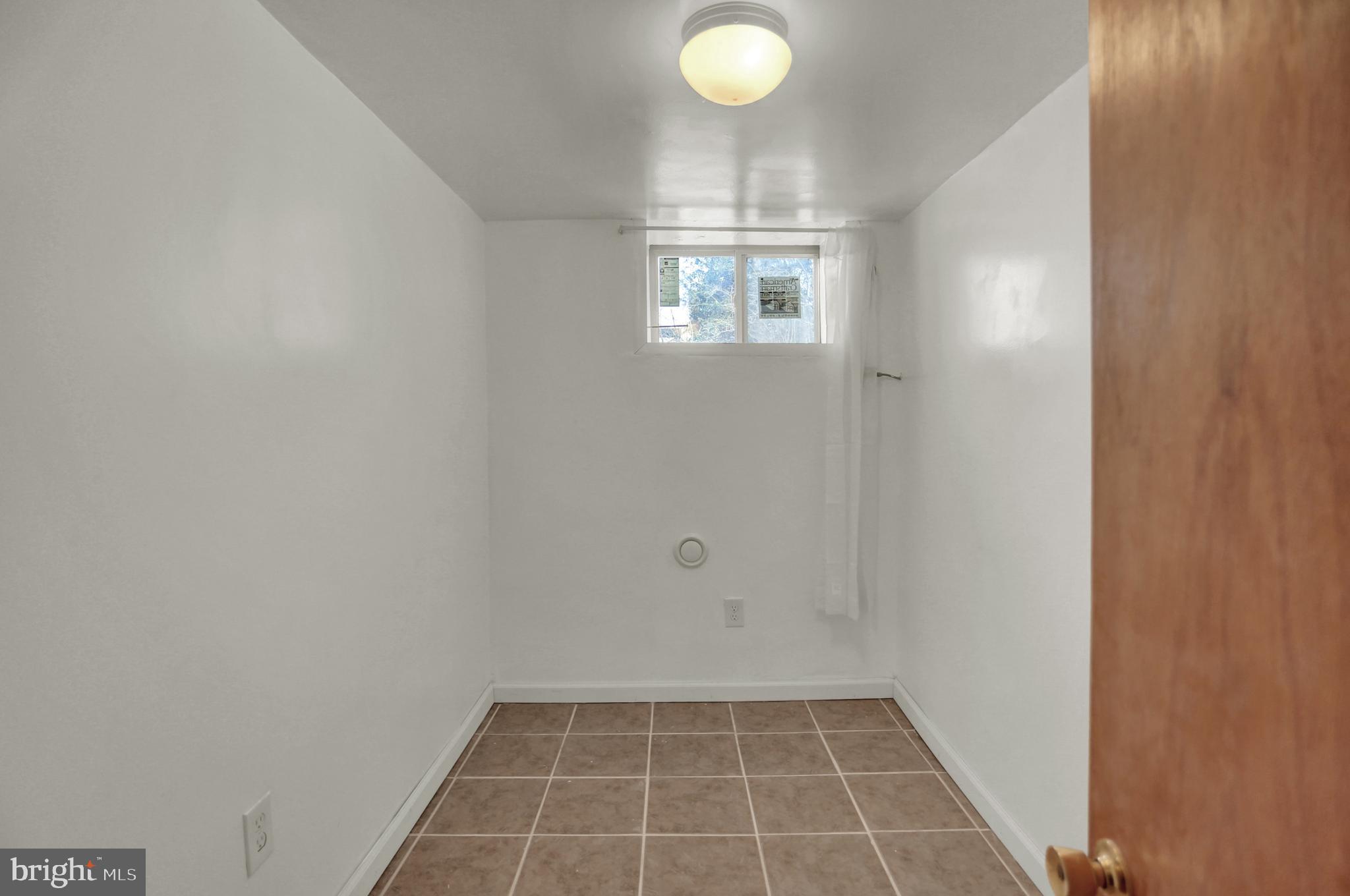 6756 Lake Road York, PA 17403 - Photo 27 of 32