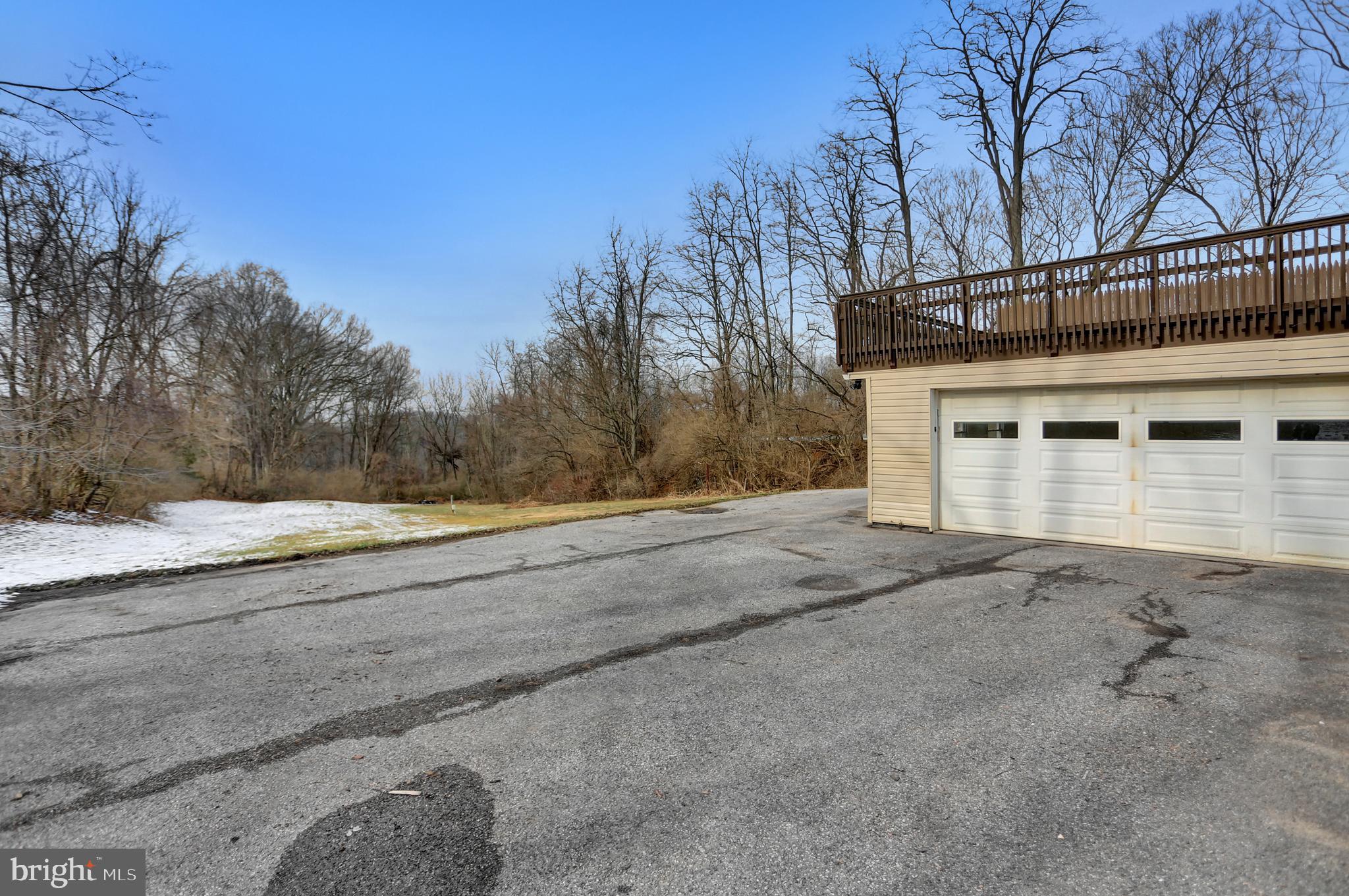 6756 Lake Road York, PA 17403 - Photo 29 of 32