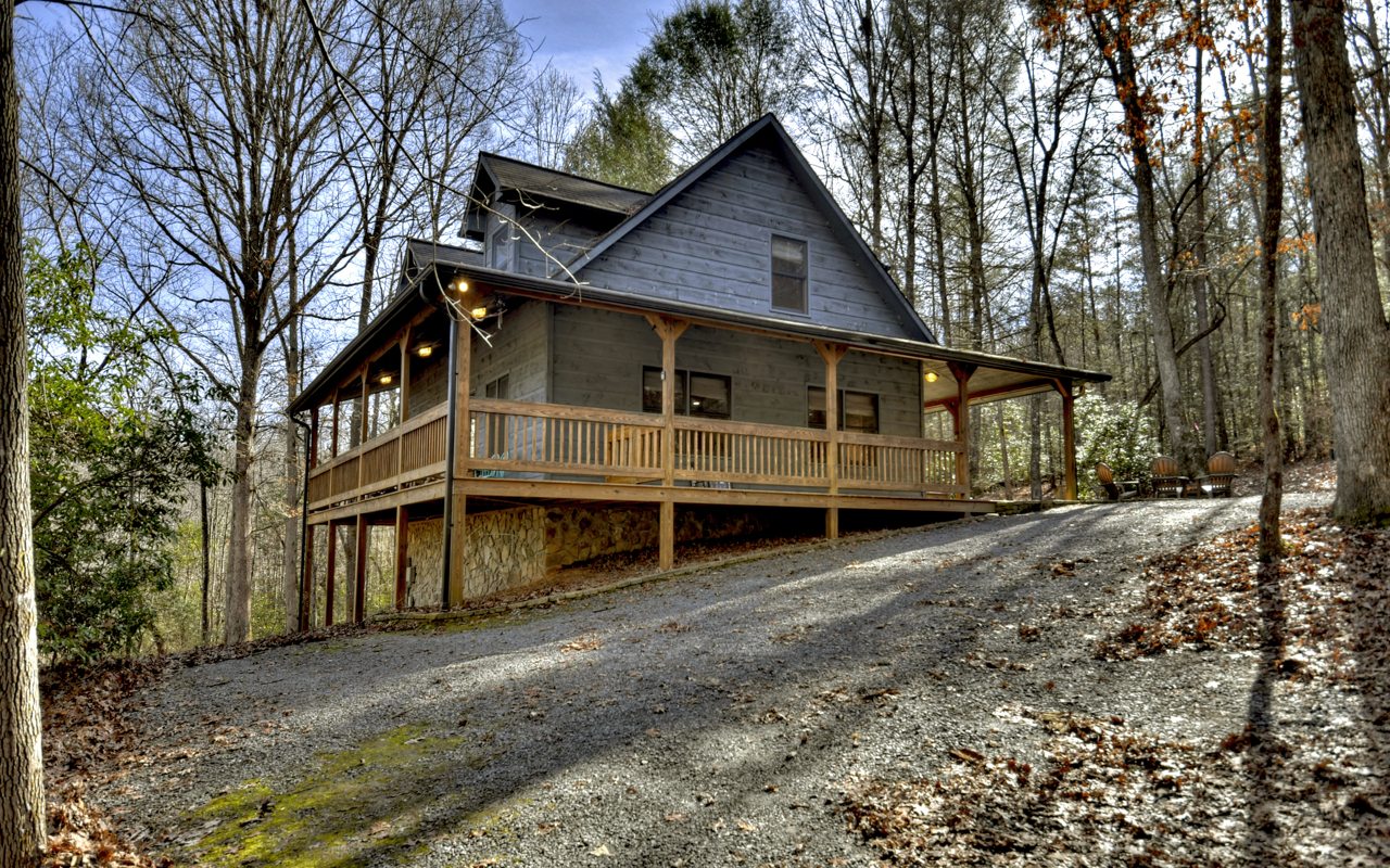 264 Sawmill Circle Blue Ridge, GA 30513 - Photo 39 of 39 a view of a house with a yard