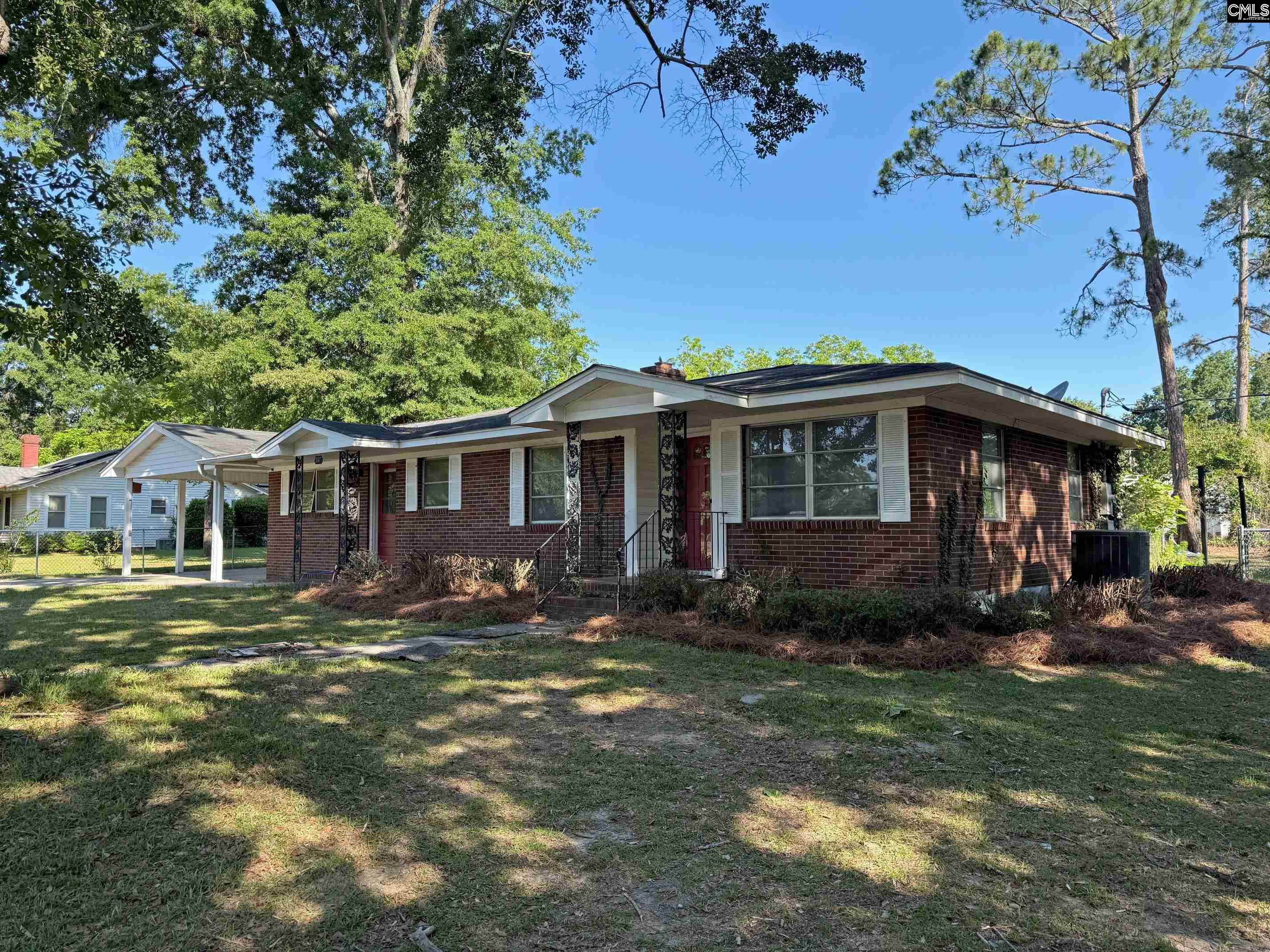 357 Highland Avenue Batesburg, SC 29006 - Photo 4 of 36