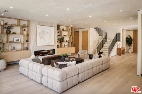 $7,490,000 | 315 Veteran Avenue, Los Angeles, CA 90024