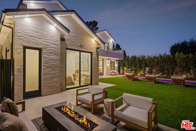 $7,490,000 | 315 Veteran Avenue, Los Angeles, CA 90024