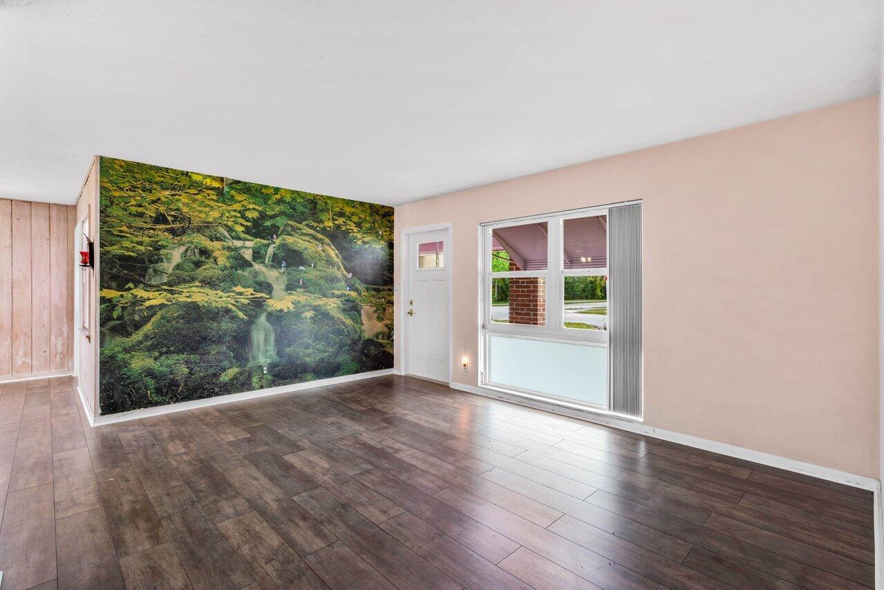298 Southwest 2nd Street Boca Raton, FL 33432 - Photo 12 of 33 012-298Southwest2ndStreet-BocaRaton-FL-3