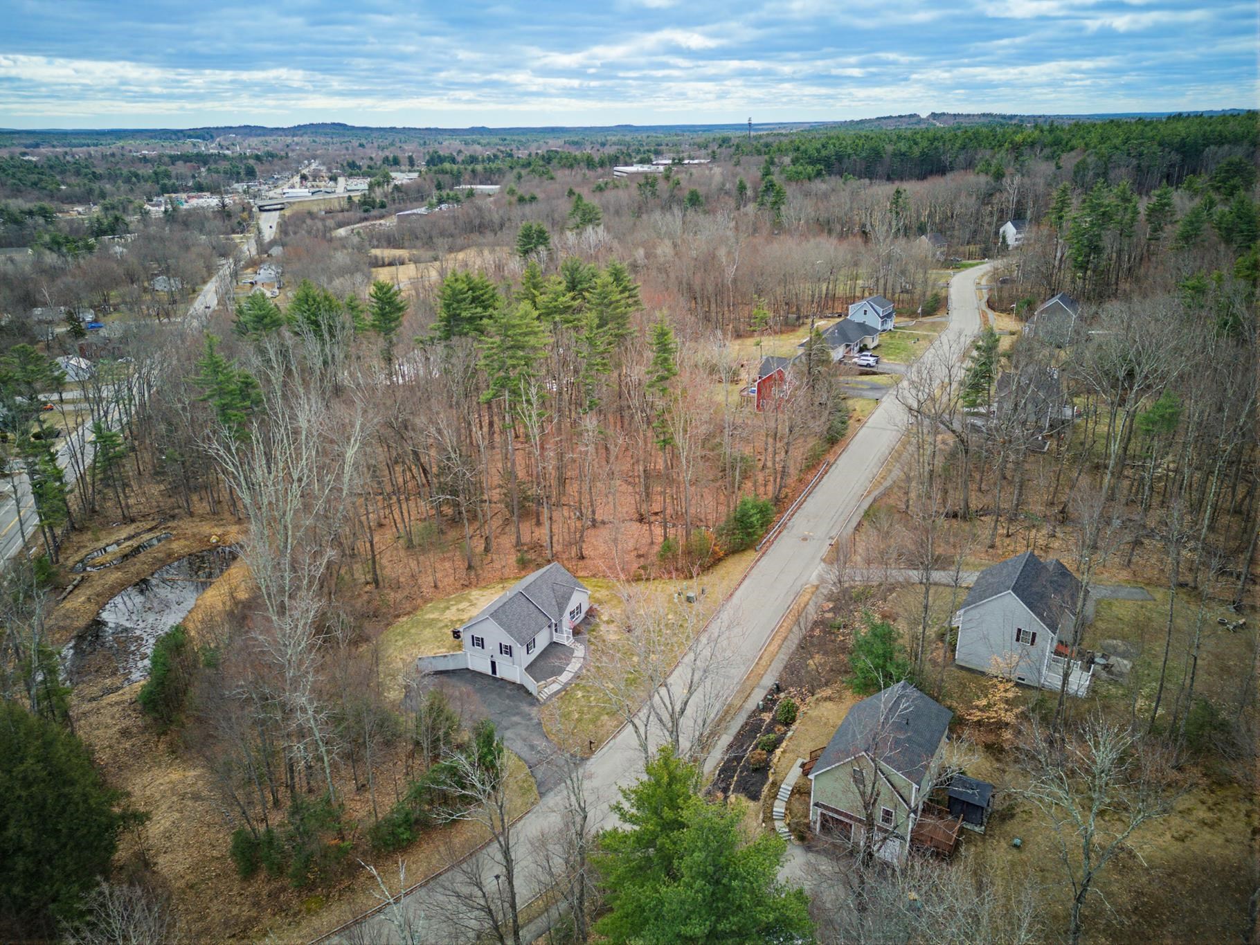 12 Ebony Drive Rochester, NH 03867 - Photo 3 of 26