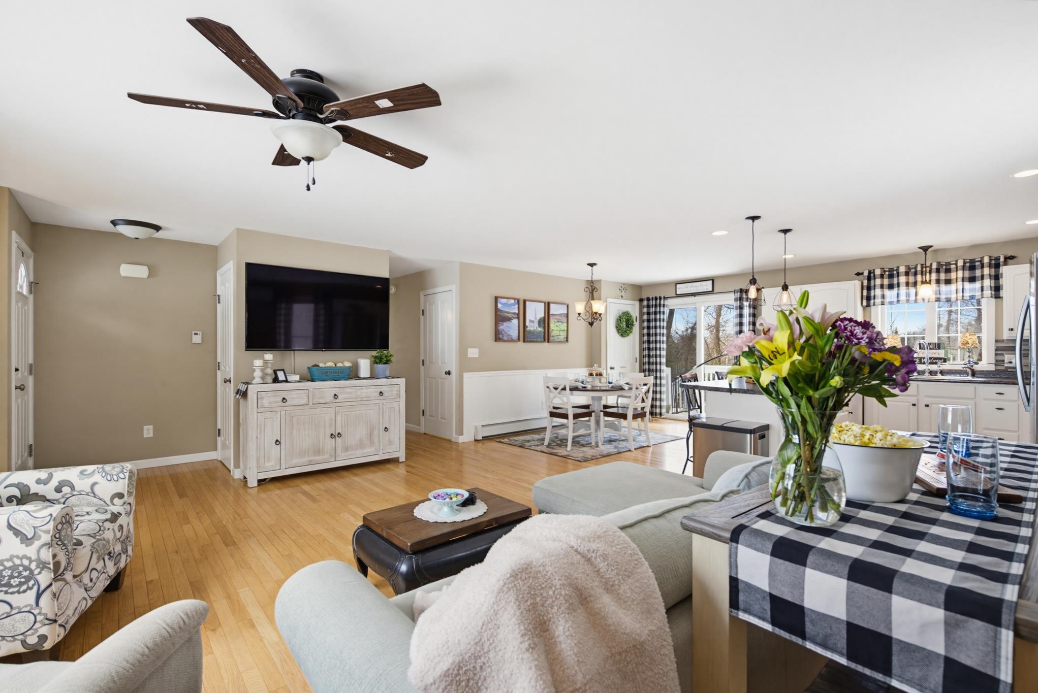 12 Ebony Drive Rochester, NH 03867 - Photo 5 of 26